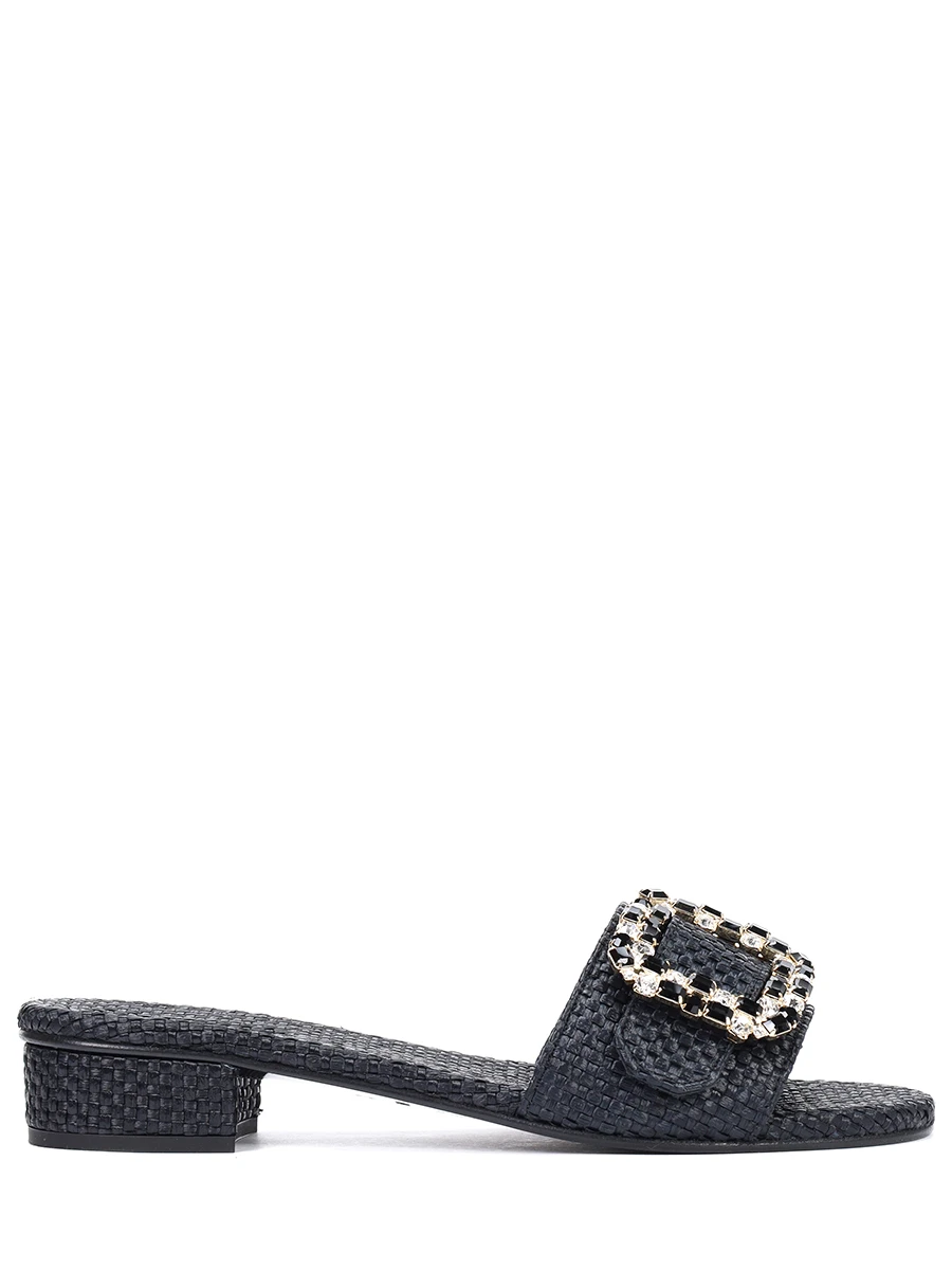 Шлепанцы из экорафии