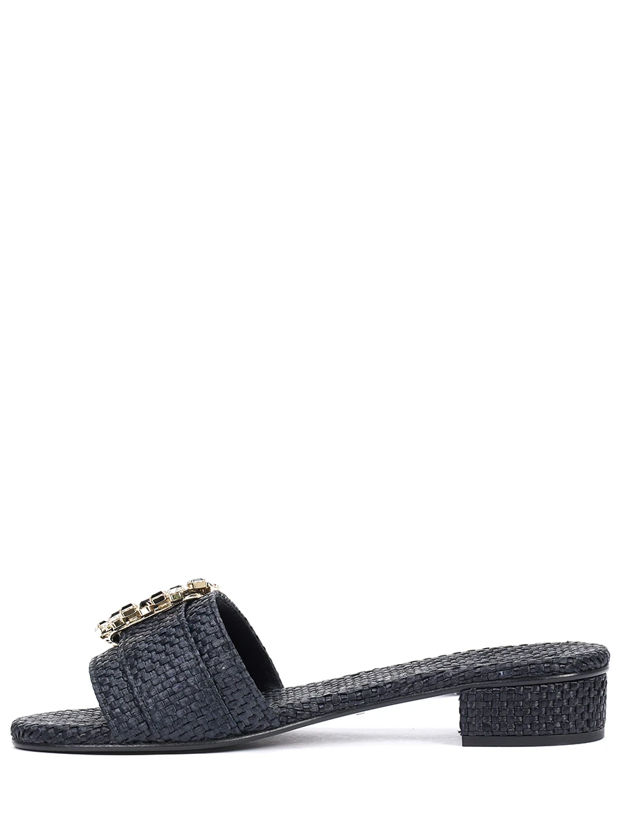 Шлепанцы из экорафии