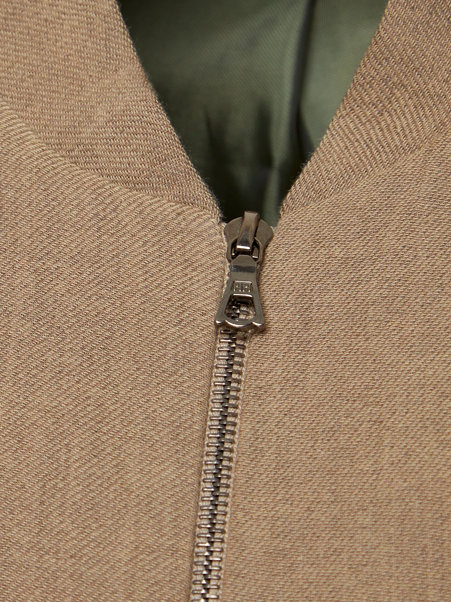 Бомбер шерстяной