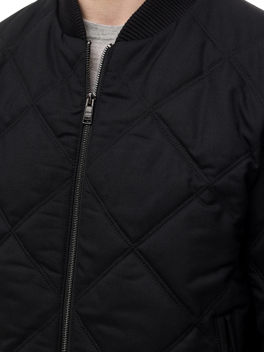 Бомбер стеганый