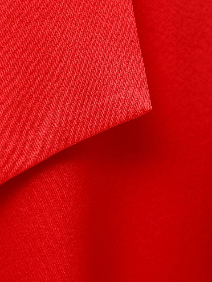 Платье шелковое