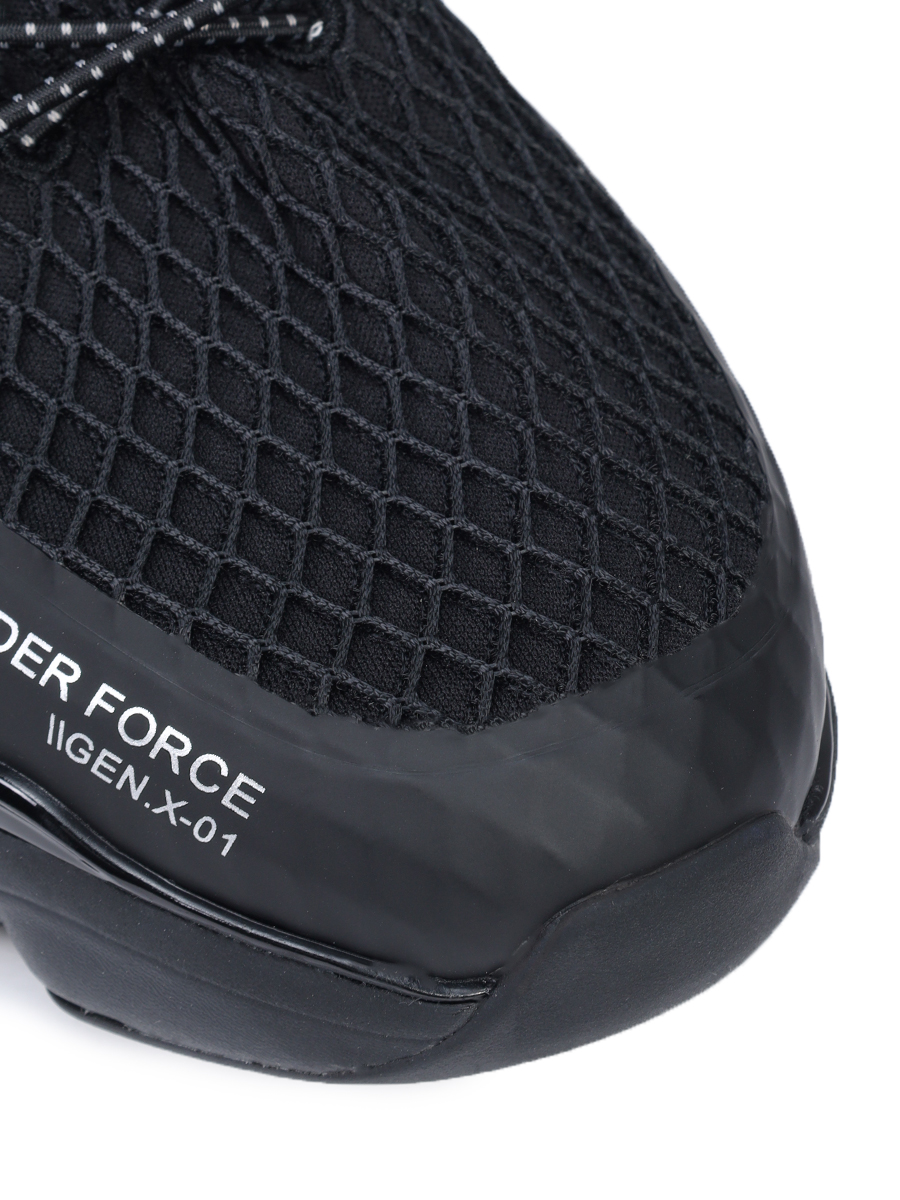 Кроссовки текстильные