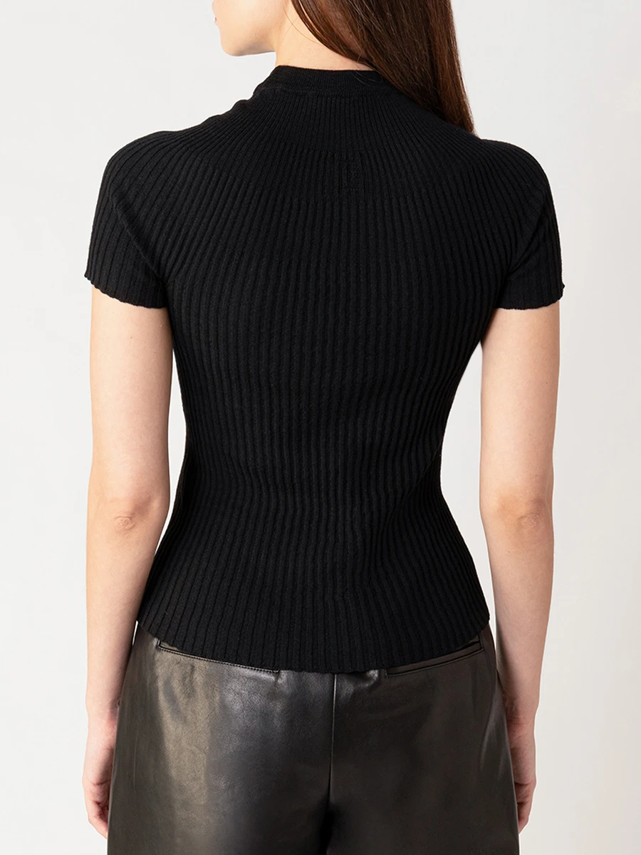 Джемпер шерстяной