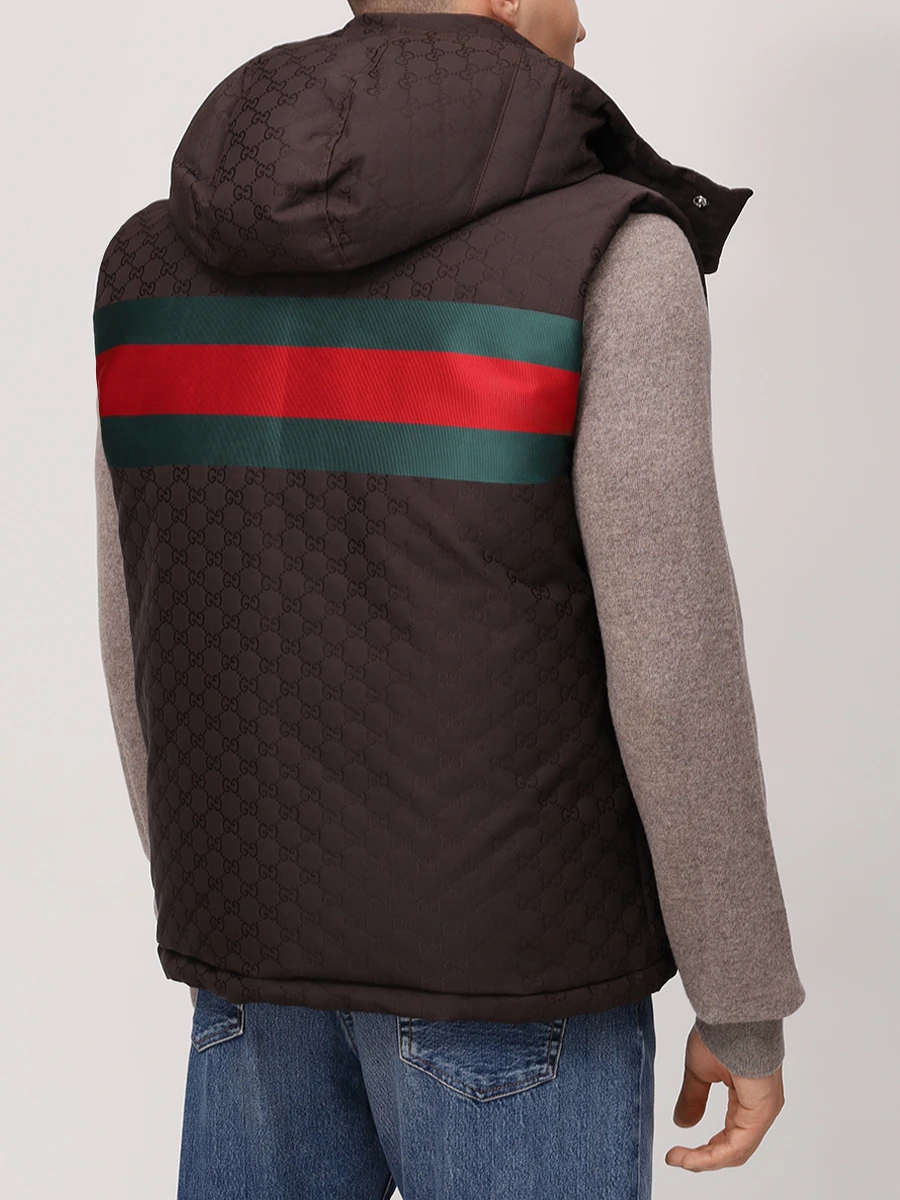 Жилет пуховый