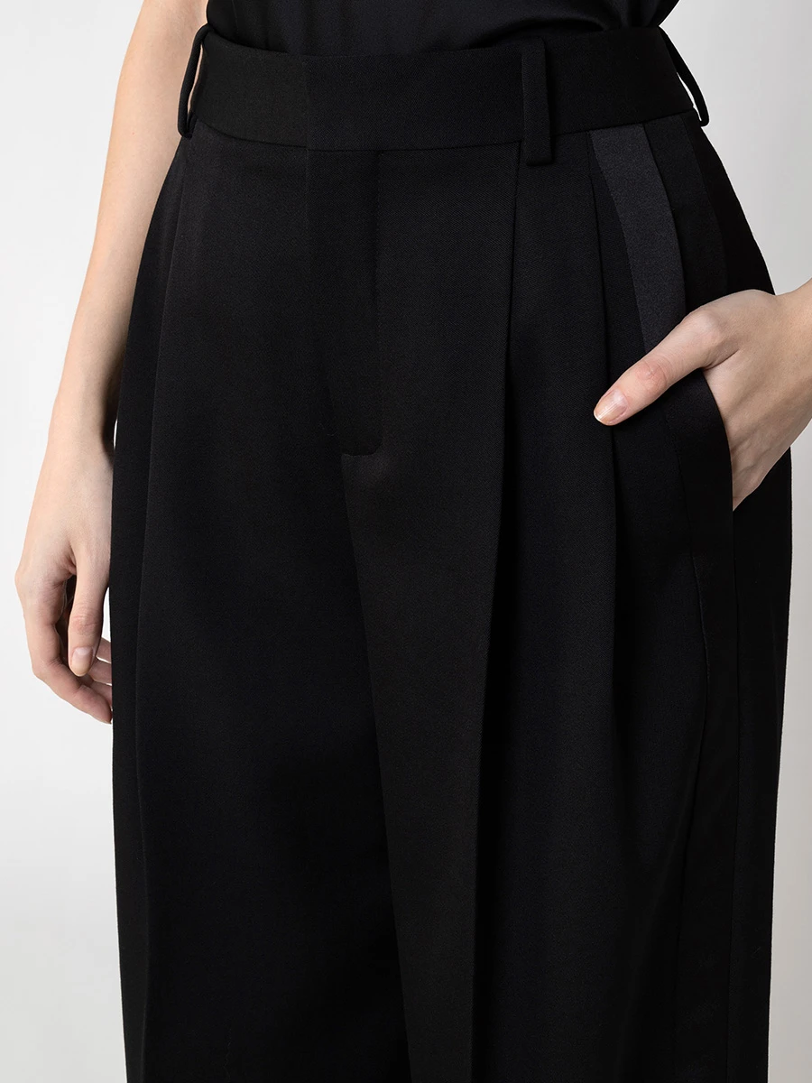 Брюки шерстяные