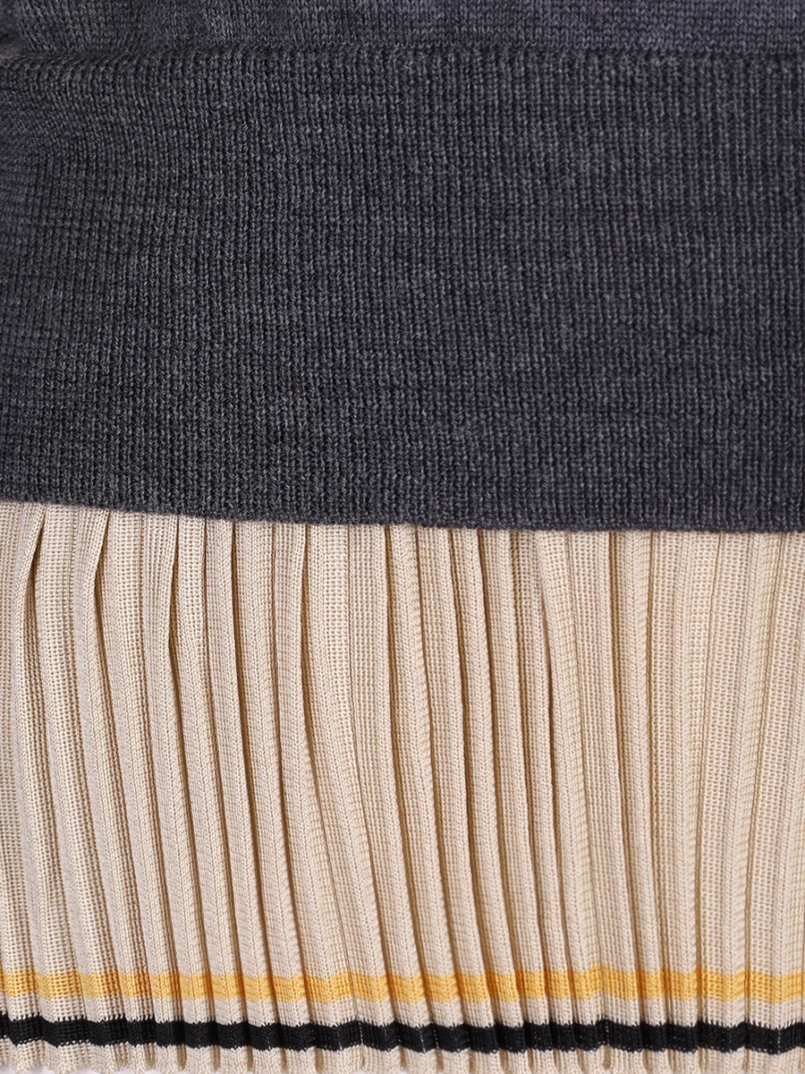 Джемпер шерстяной