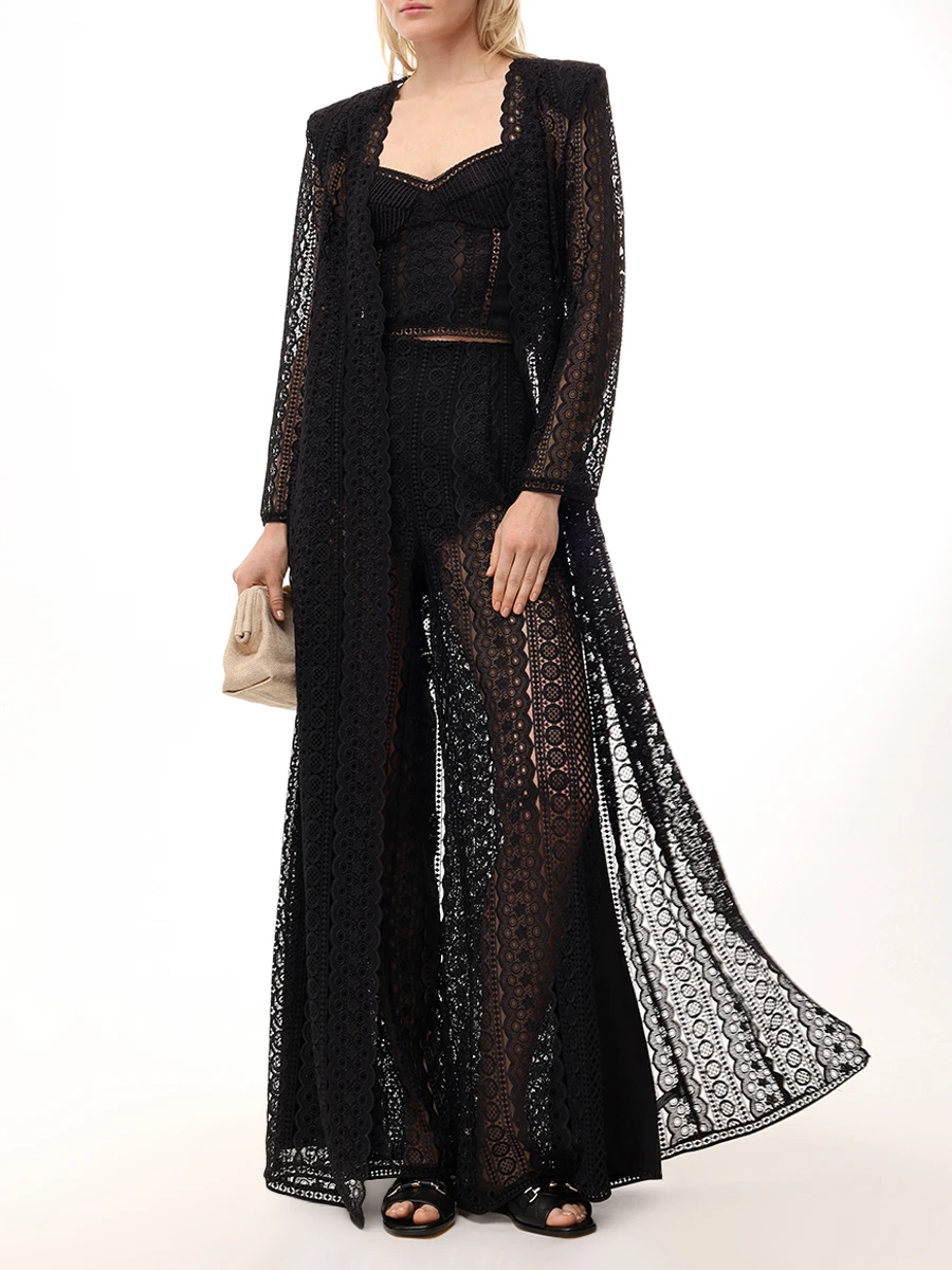 Брюки из гипюра