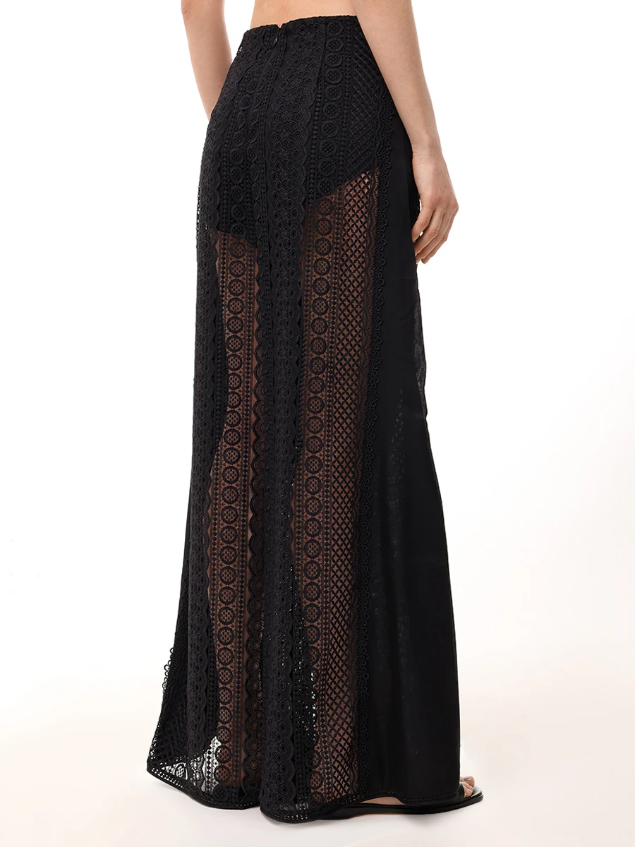 Брюки из гипюра