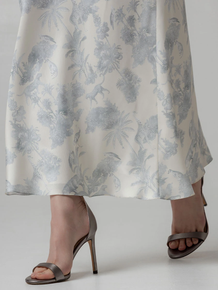 Платье шелковое