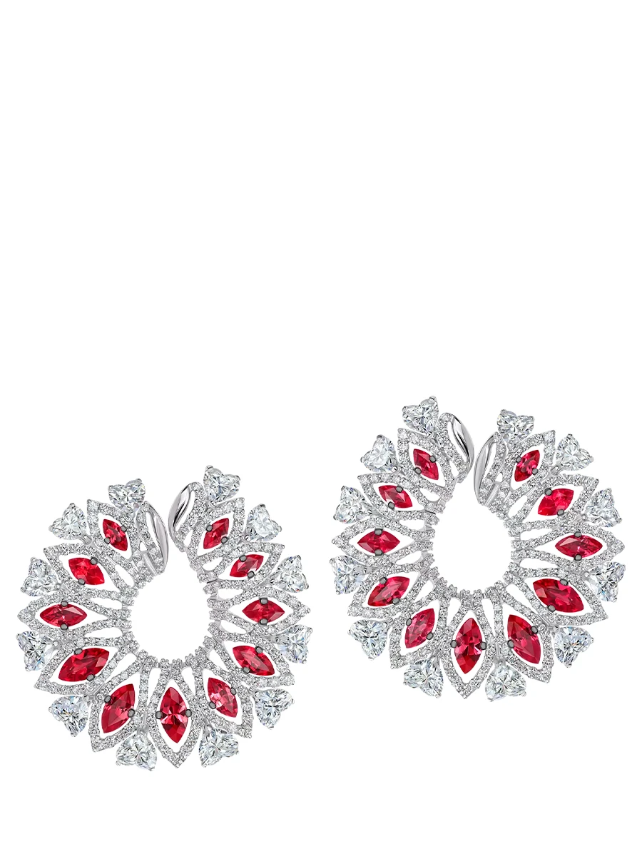 Серьги с рубинами и  бриллиантами