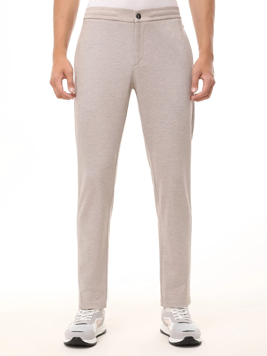 Костюм однотонный