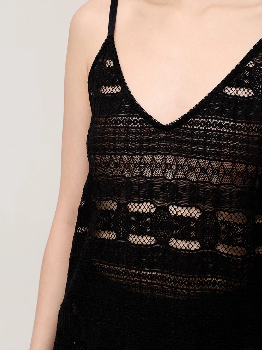 Майка из гипюра