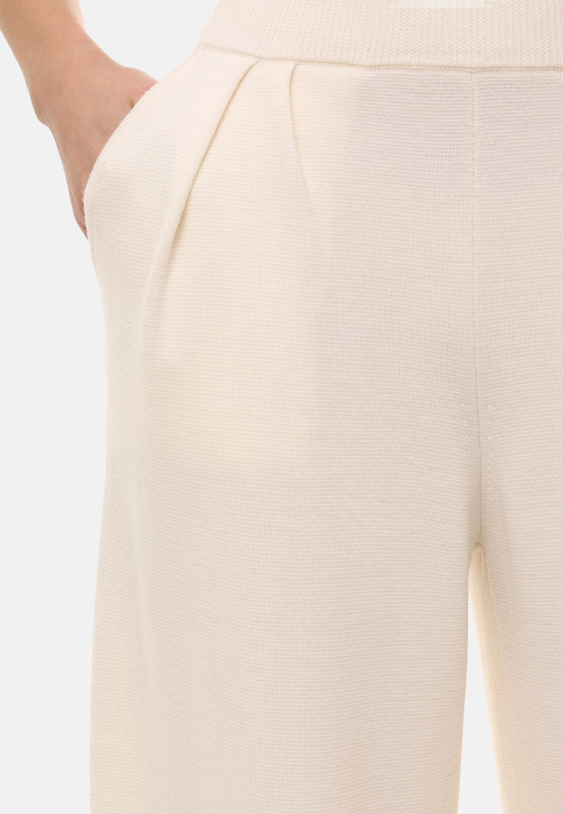 Брюки шерстяные