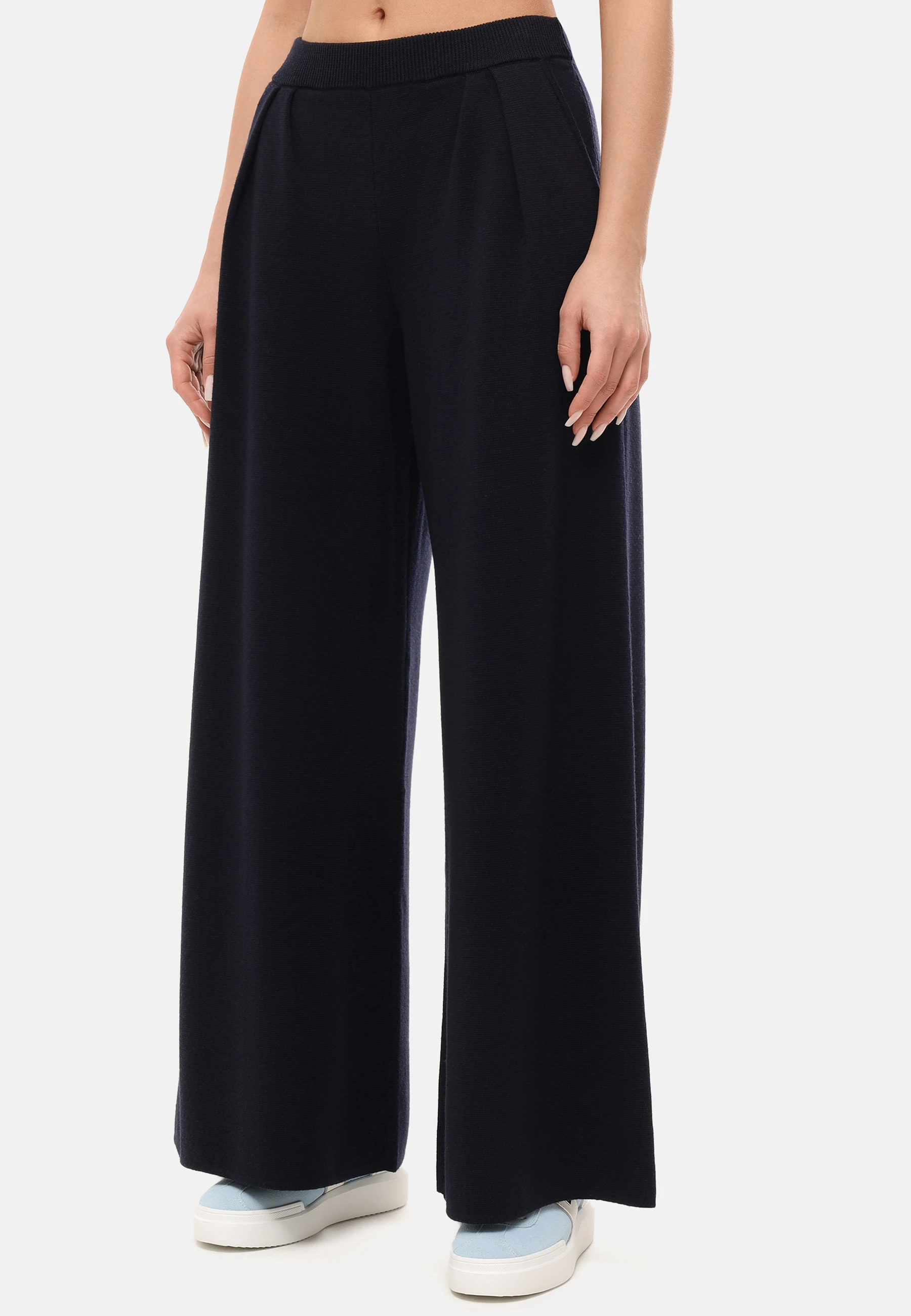 Брюки шерстяные