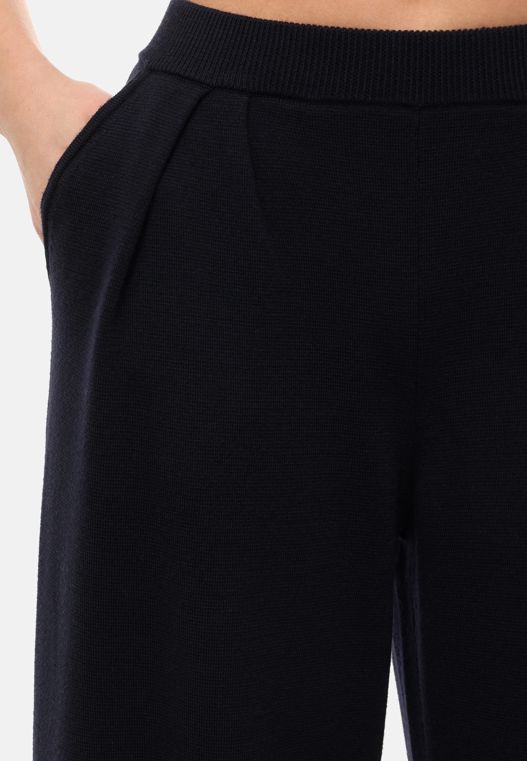 Брюки шерстяные