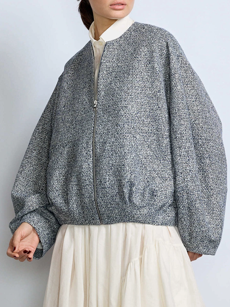 Бомбер Апрель из вискозы