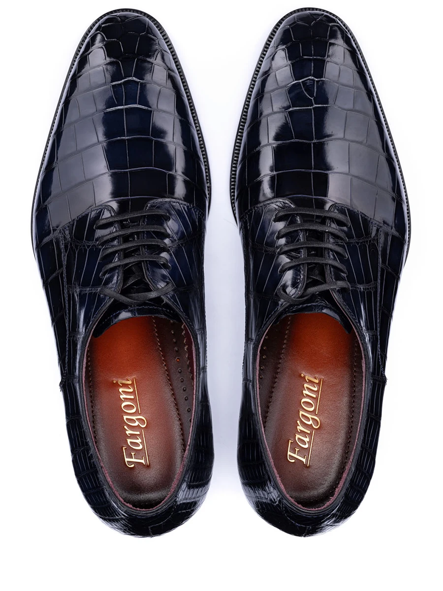 Дерби из кожи крокодила