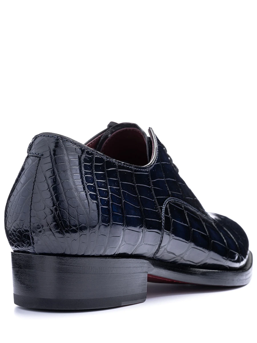Дерби из кожи крокодила