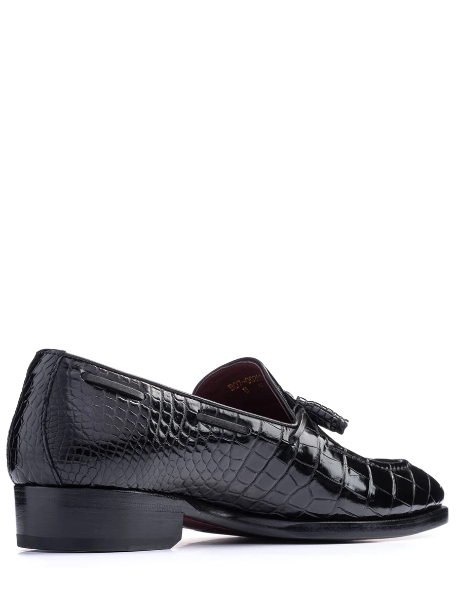 Лоферы из кожи крокодила