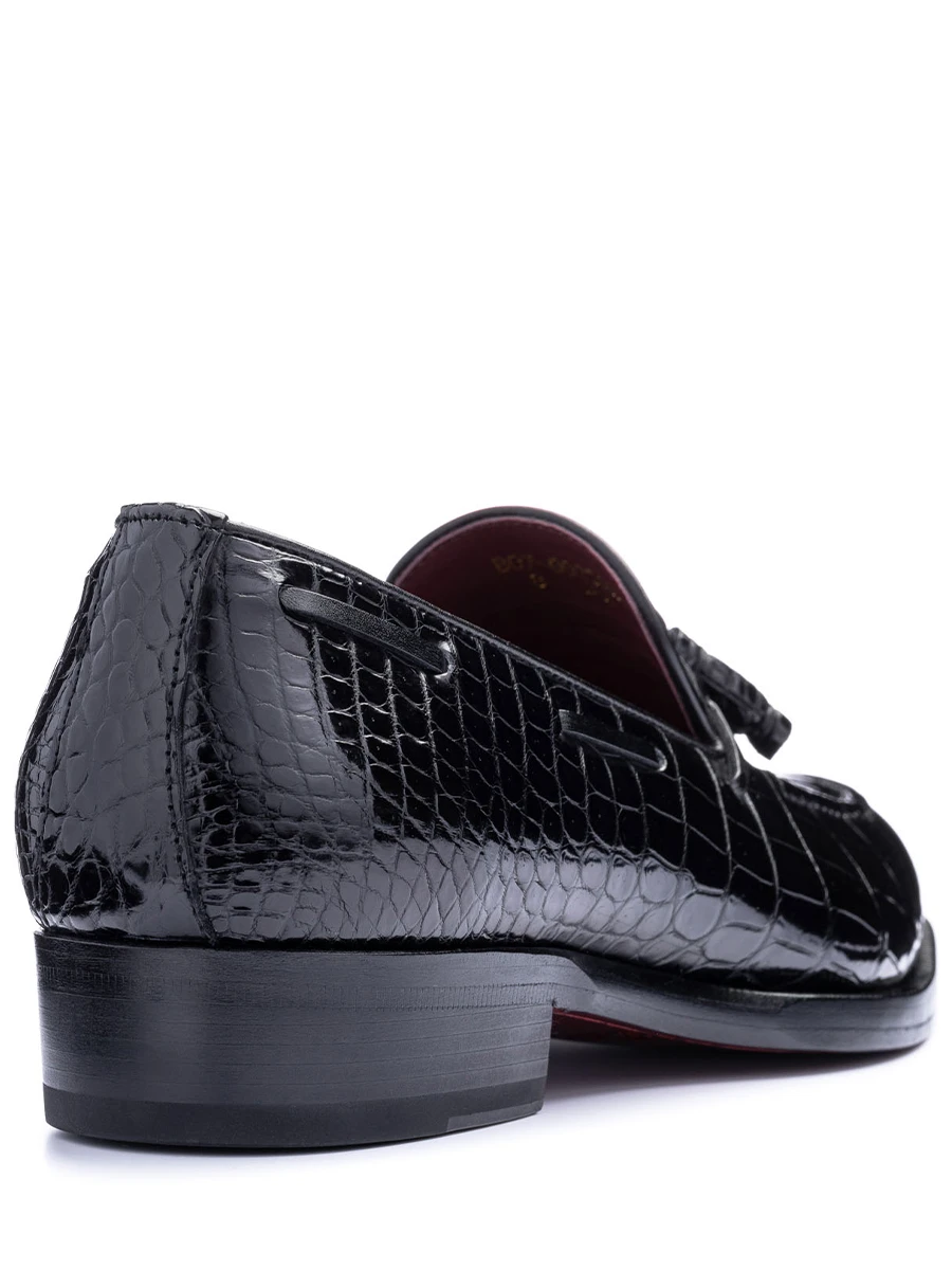 Лоферы из кожи крокодила