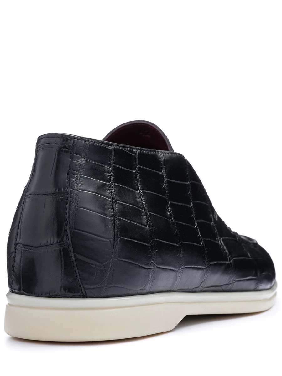 Лоферы из кожи крокодила