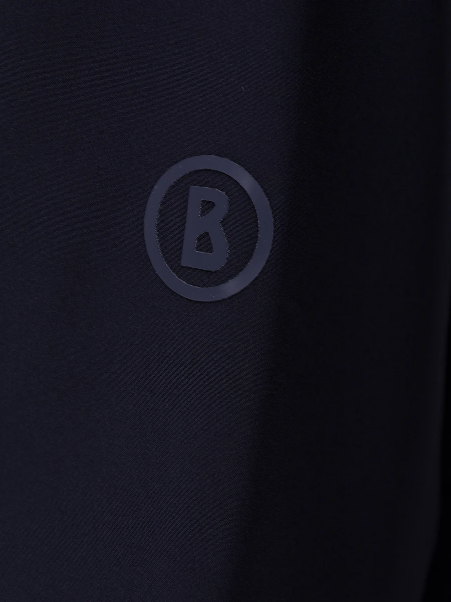 Костюм однотонный