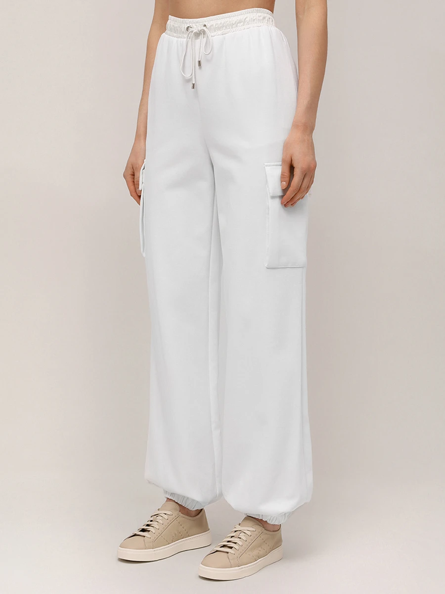 Костюм однотонный