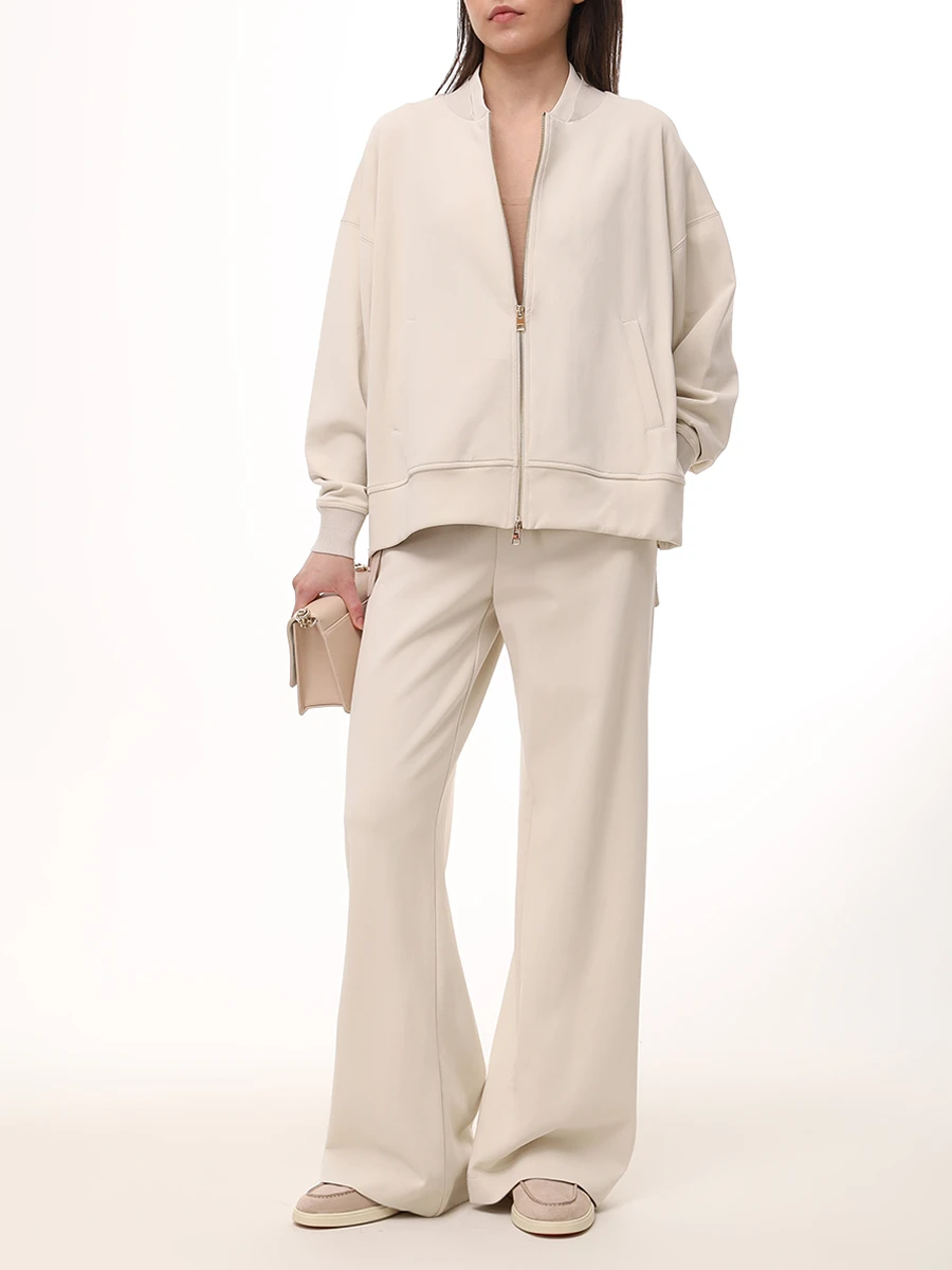 Костюм однотонный