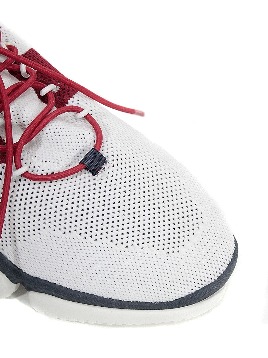 Кроссовки текстильные