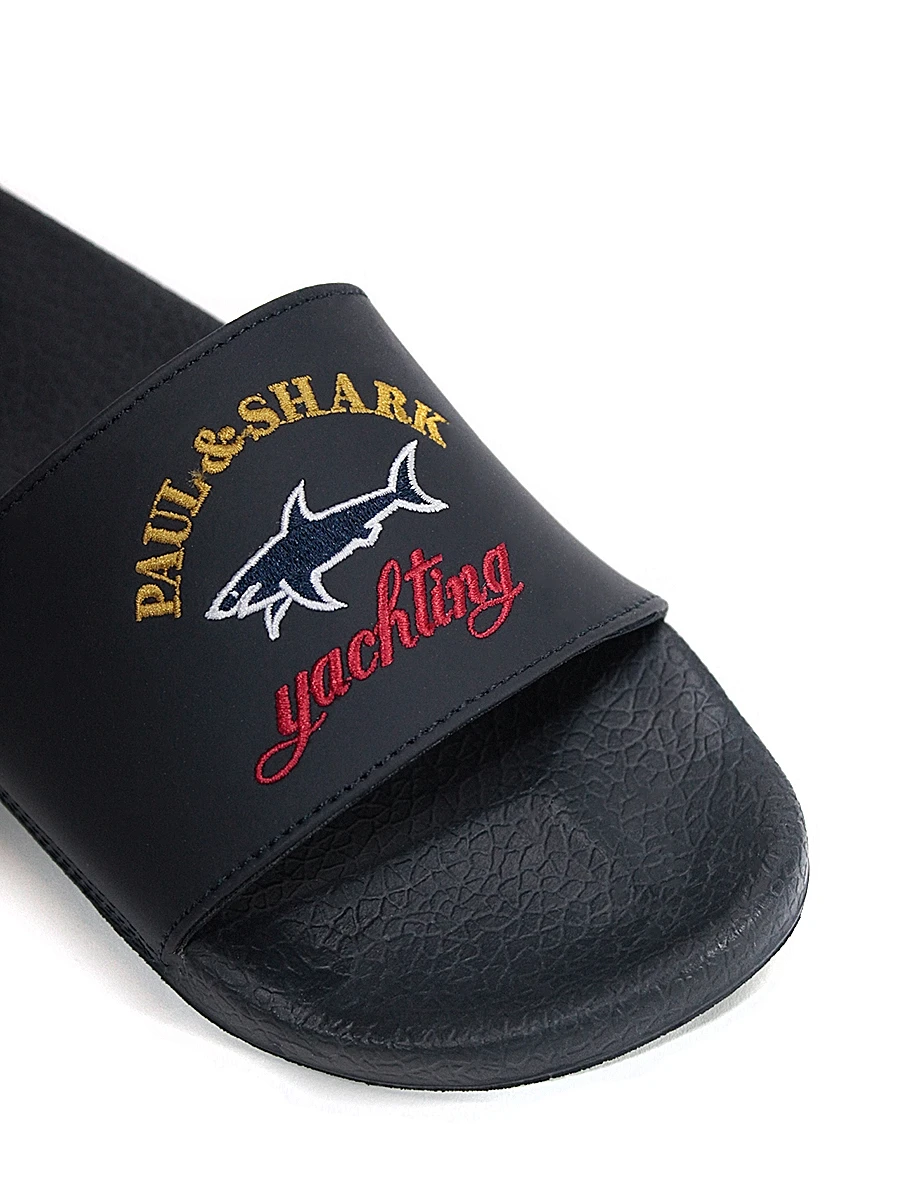 Шлепанцы с логотипом