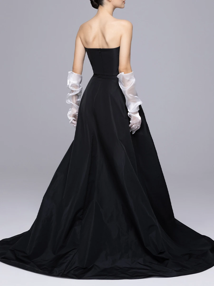 Платье Omphale со шлейфом