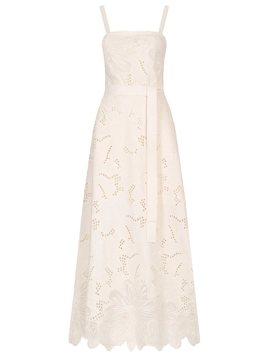 Платье с вышивкой