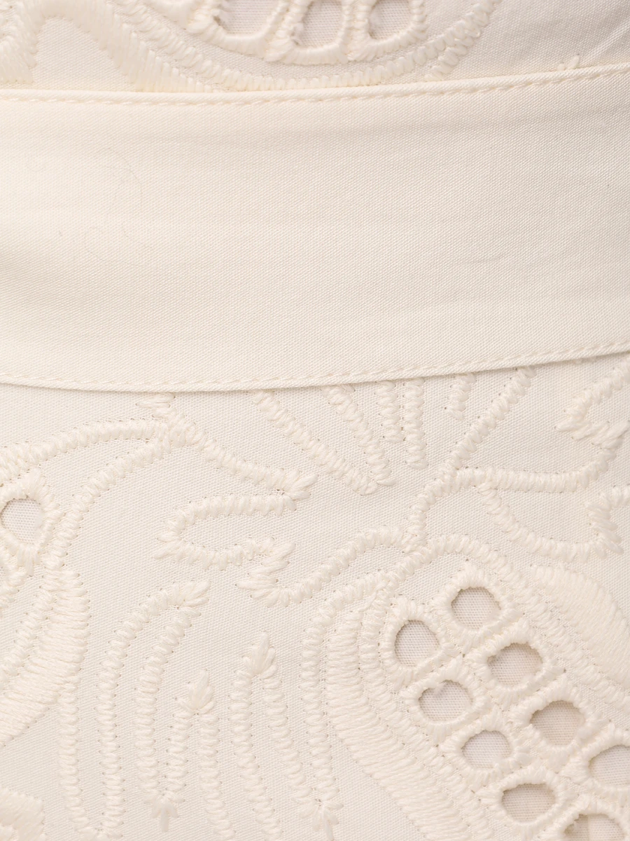 Платье с вышивкой