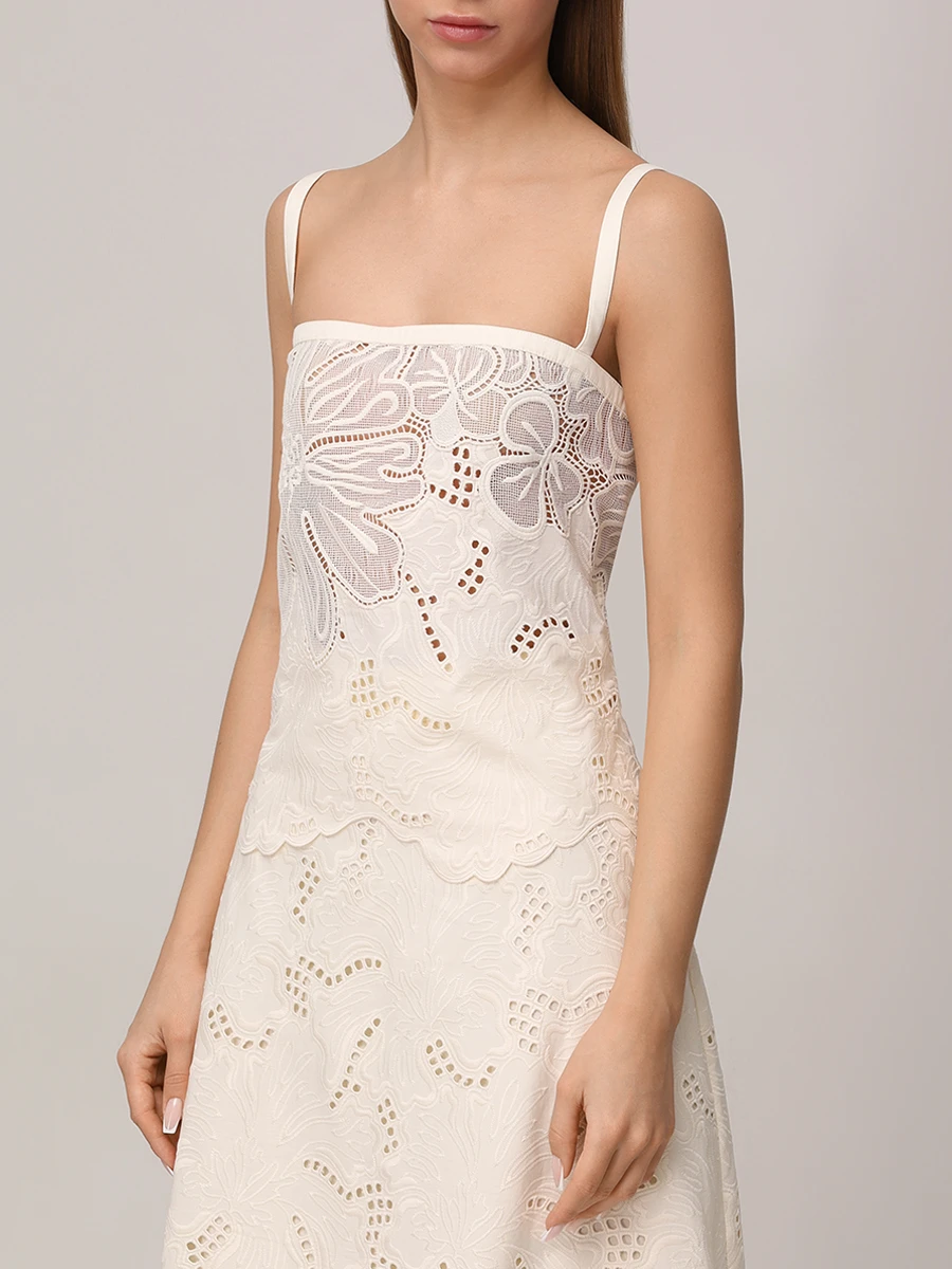 Топ с вышивкой