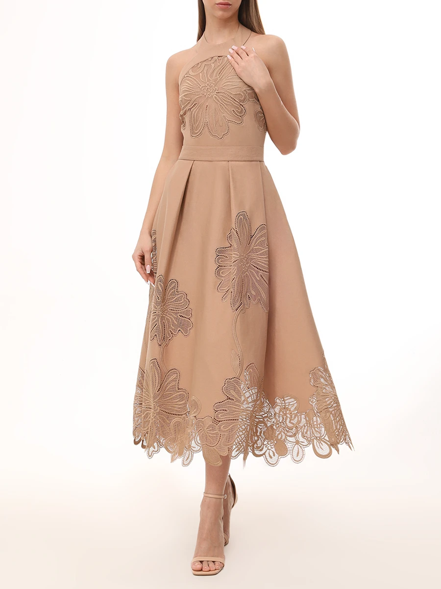 Платье с шитьем