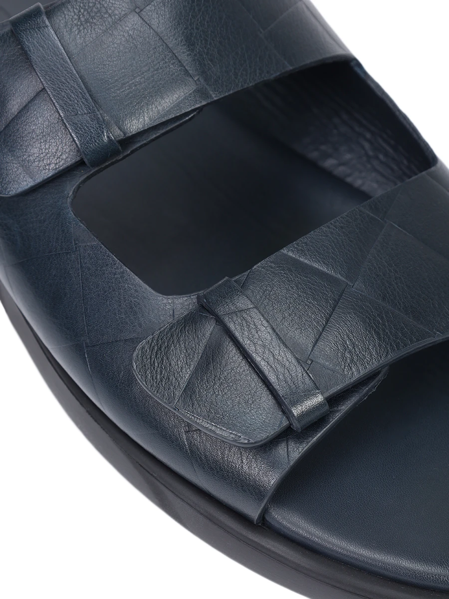 Сандалии кожаные