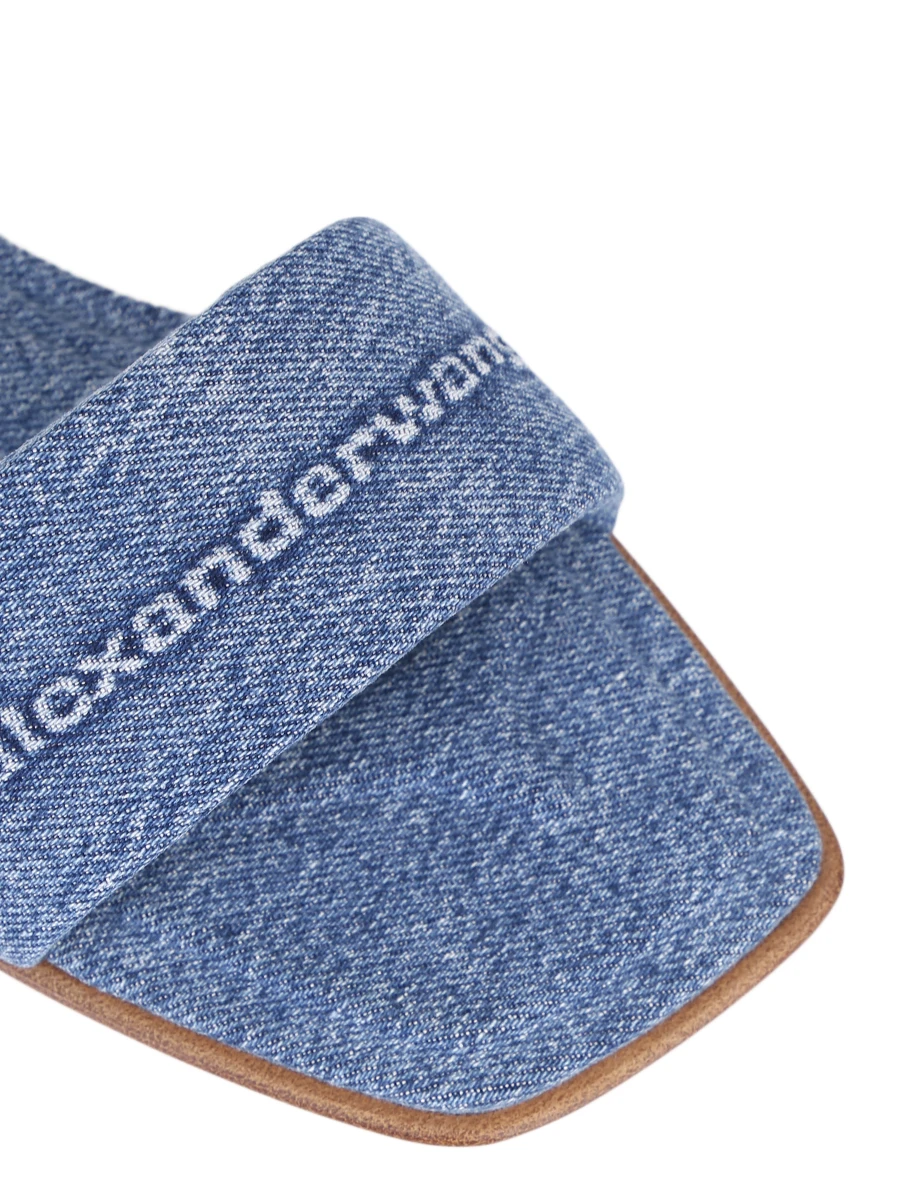 Шлепанцы джинсовые