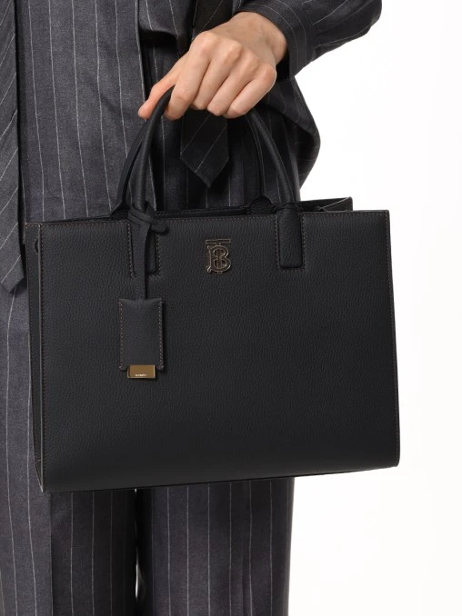 Сумка кожаная BURBERRY