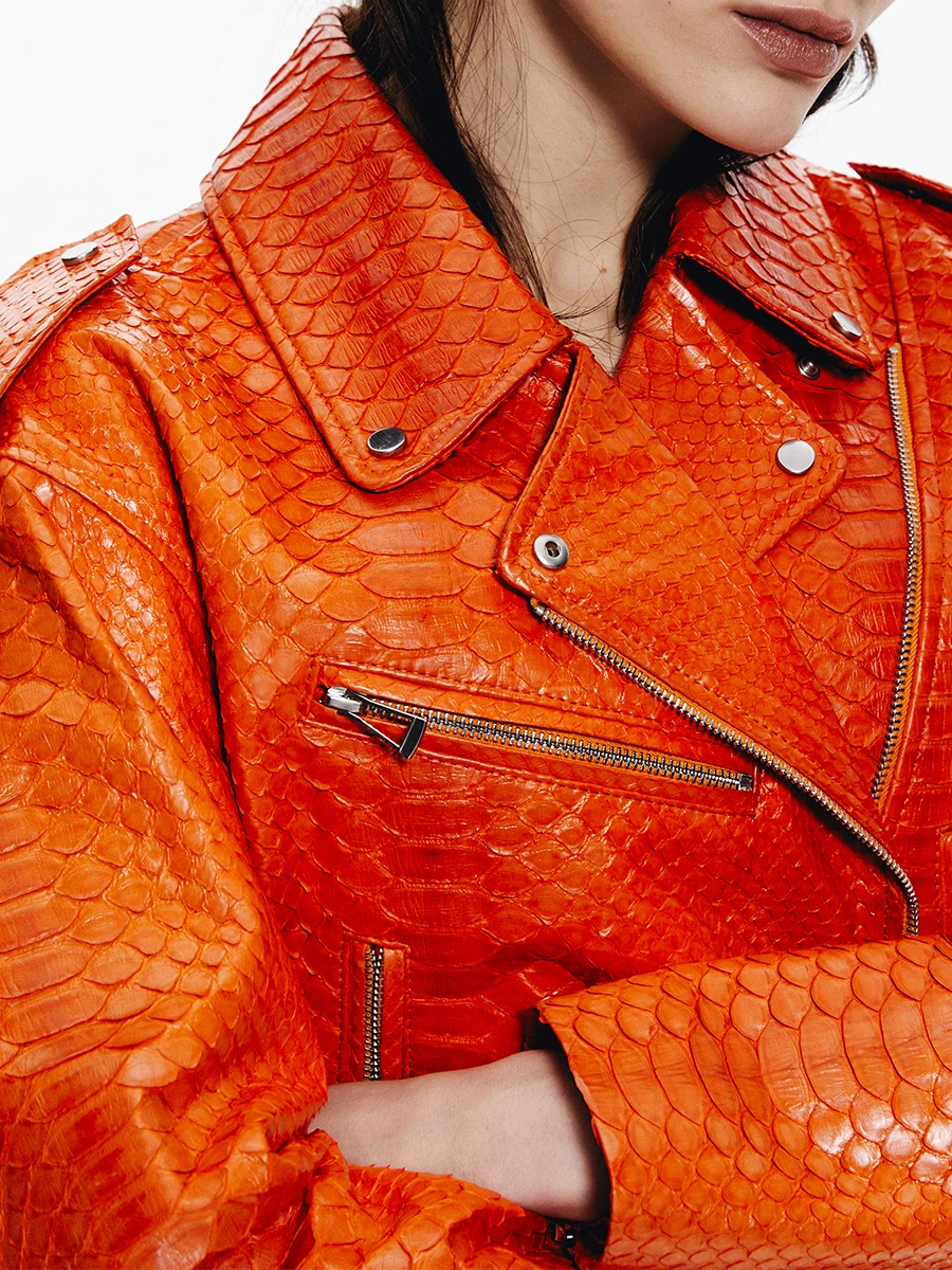 Куртка из кожи питона