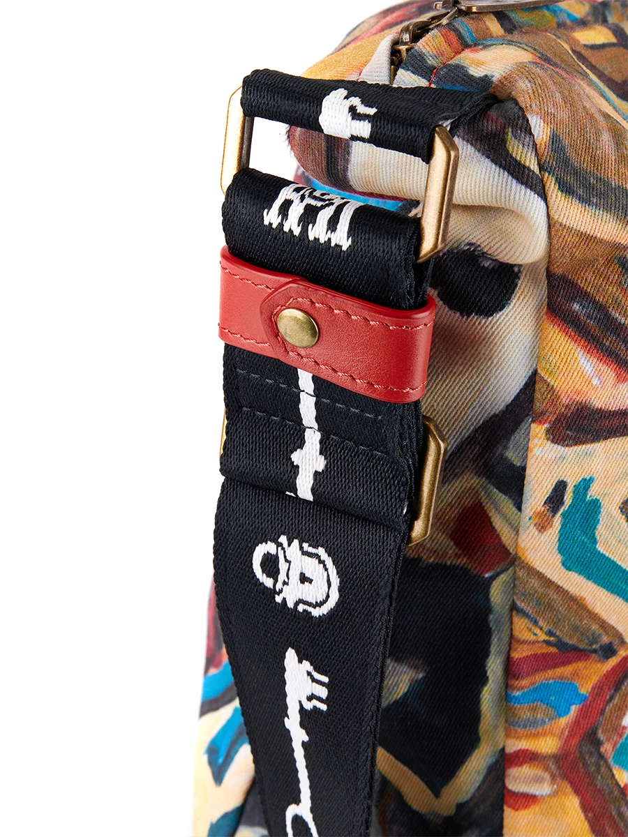 Сумка из саржи Ивана на ковре