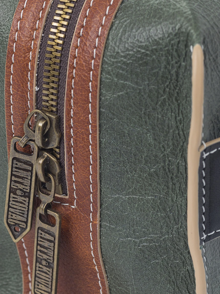 Несессер кожаный "Календарь Ньютона"