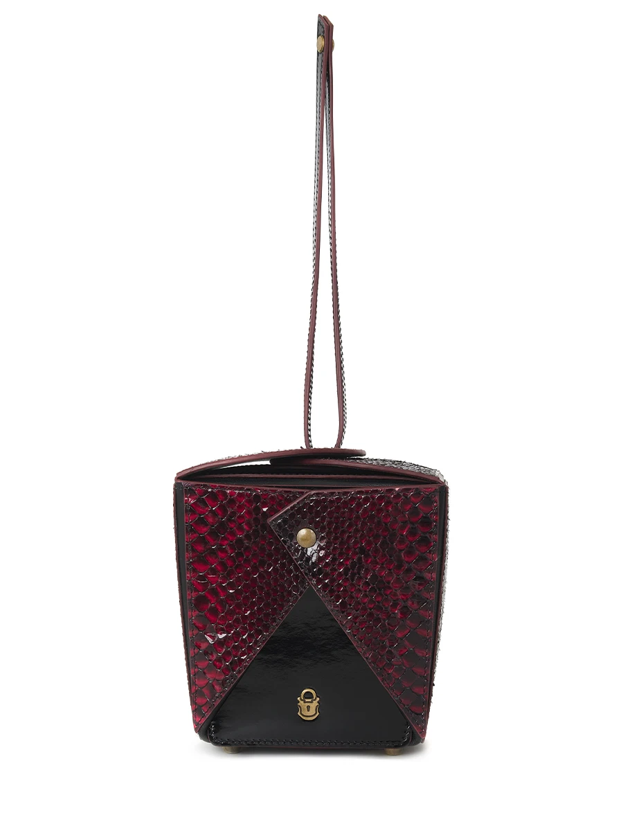 Клатч кожаный WOKBAG