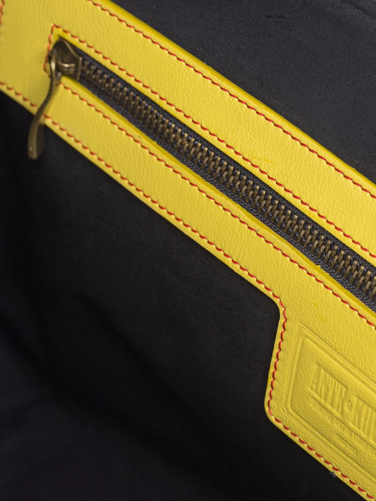 Портфель кожаный "Заморские гости"