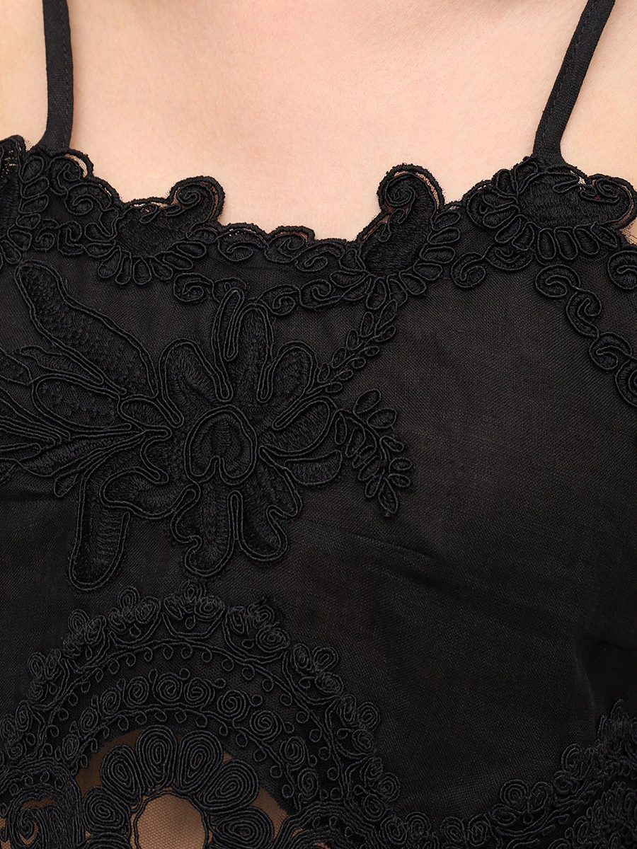 Кроп-топ с кружевом