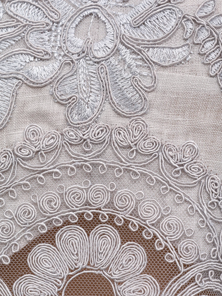 Кроп-топ с кружевом