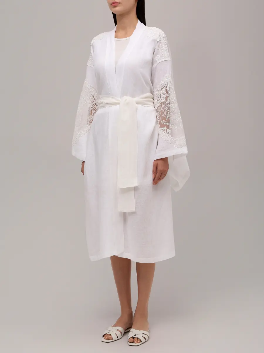 Туника льняная с кружевом