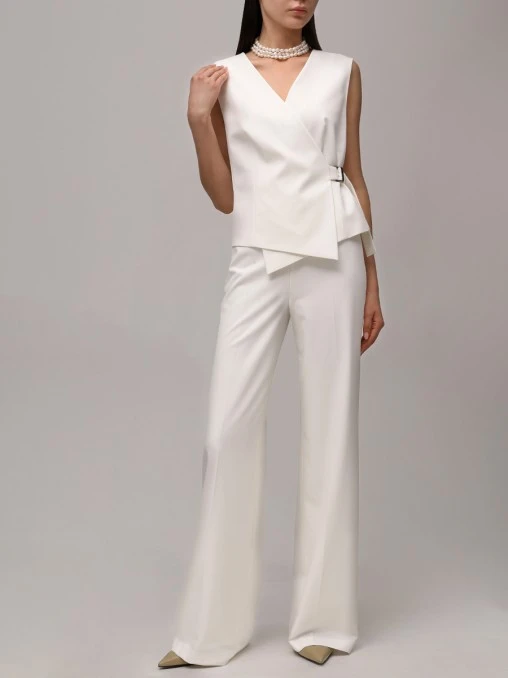 Жилет однотонный VASSA&CO