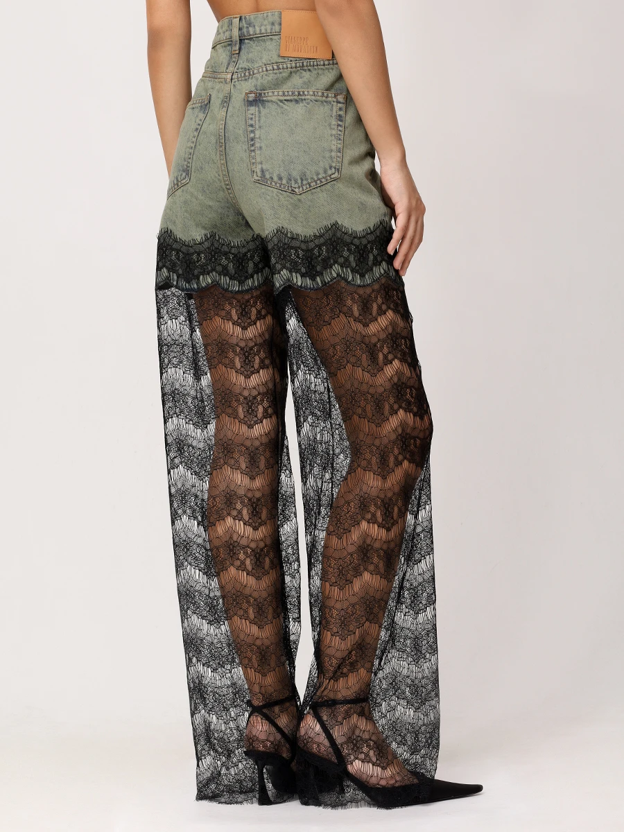 Джинсы с кружевом