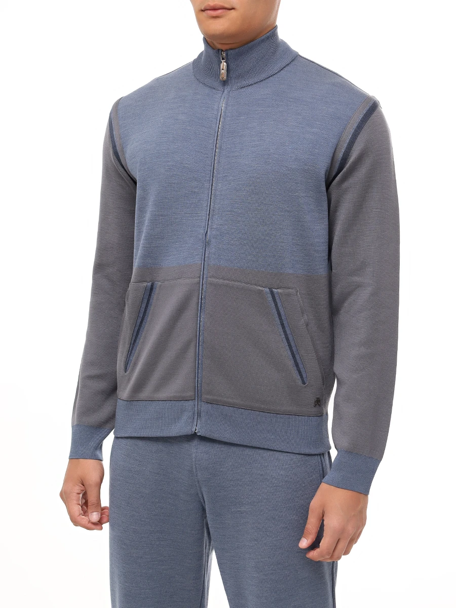 Олимпийка из шелка и хлопка