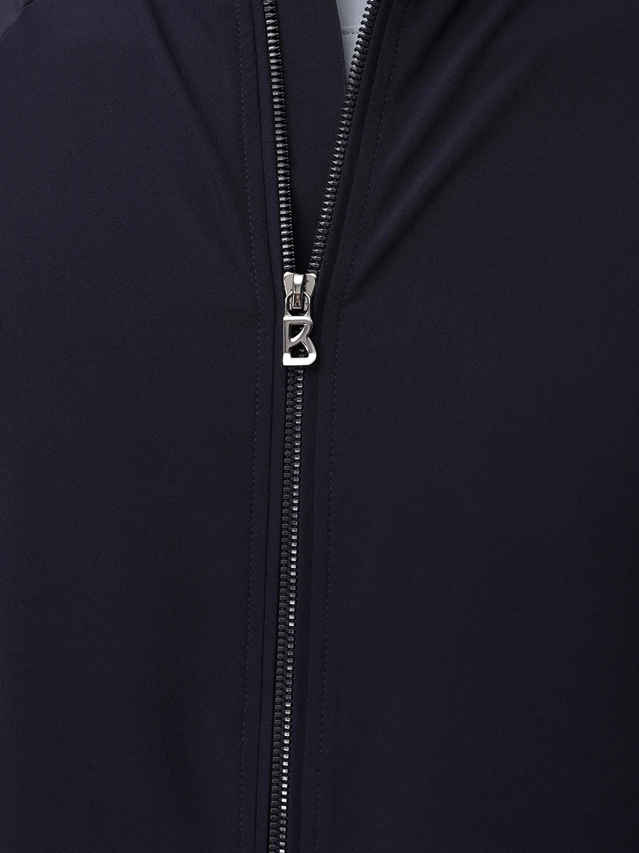 Костюм однотонный